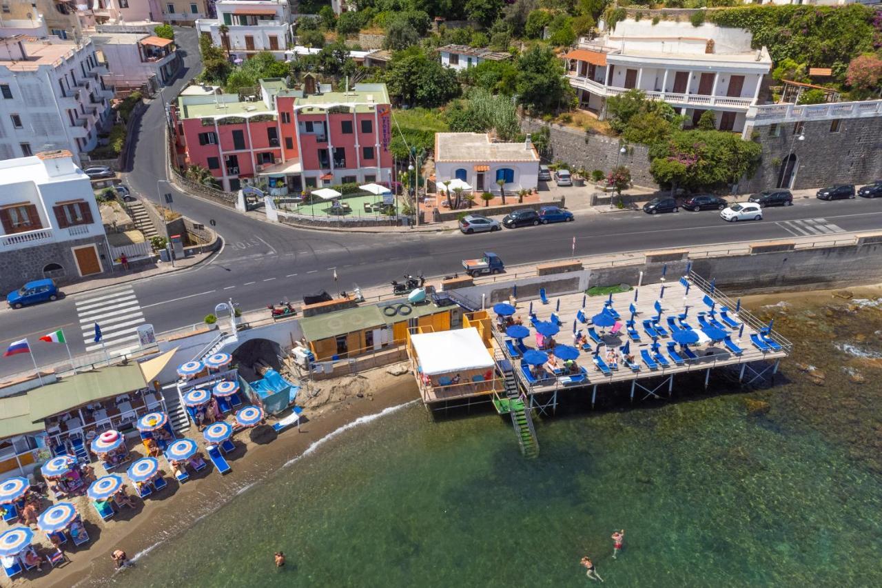 Lacco Ameno  Fortuna Beach - Seaside Hotel المظهر الخارجي الصورة