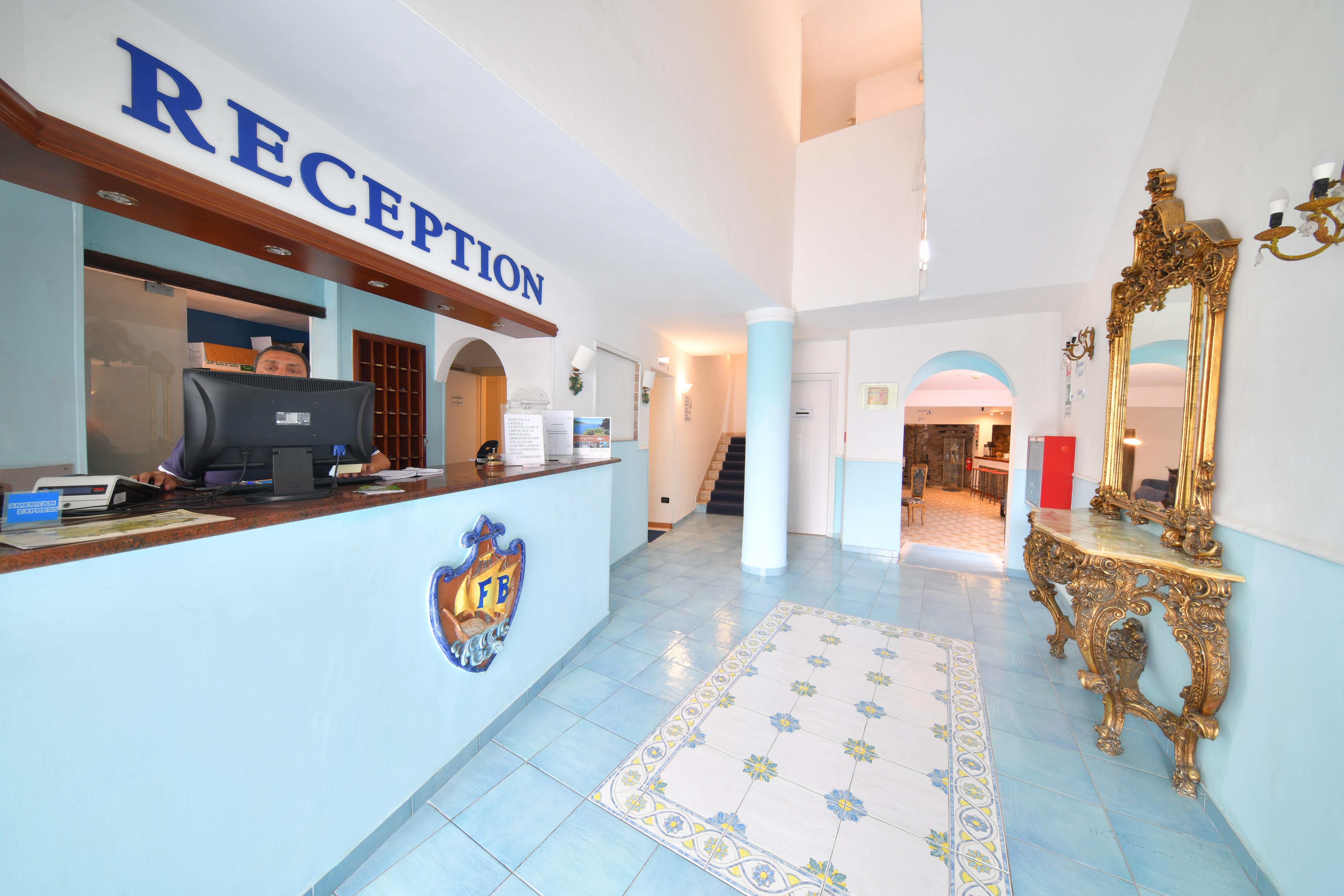 Lacco Ameno  Fortuna Beach - Seaside Hotel المظهر الخارجي الصورة